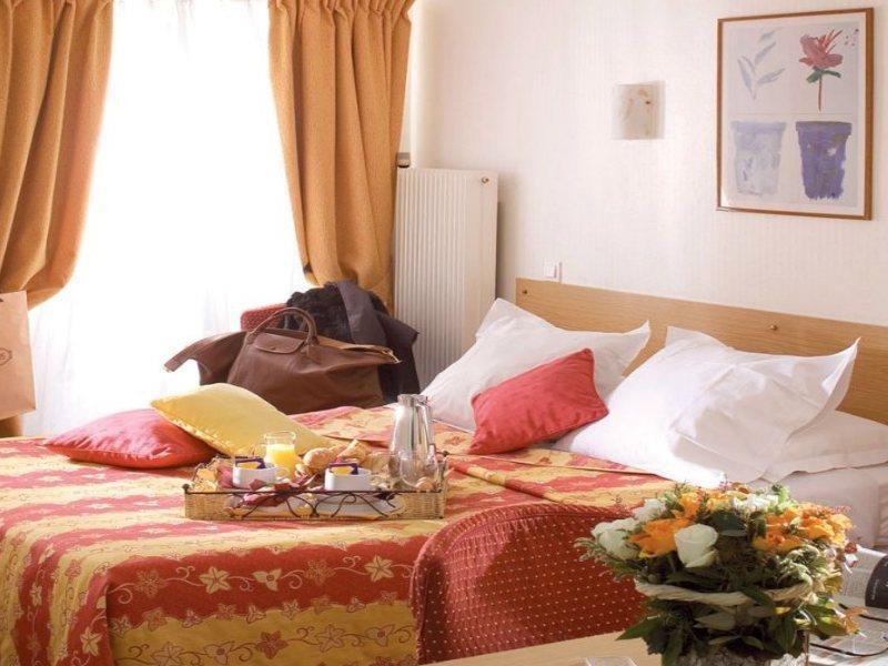 Antin Trinité 3* Parigi