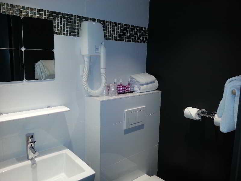 Antin Trinite 3* Paris