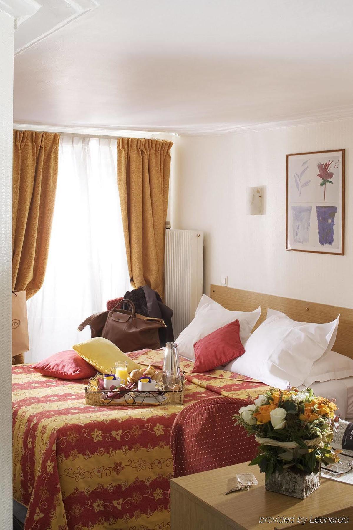 Hotel Antin Trinité 3*