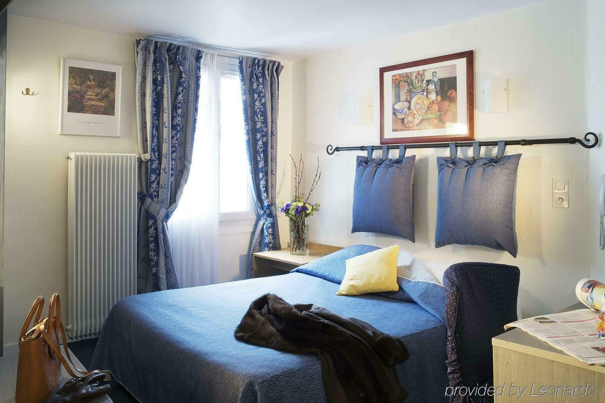 Antin Trinité Hotel 3*